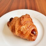 ウィンナークロワッサン。220円