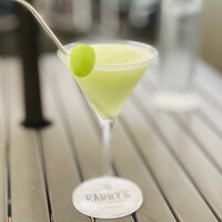 レストラン ラ・マーレ - シャインマスカットと白ワインのフローズンカクテル（ノンアル仕様）