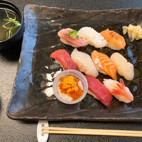 おたる政寿司 本店 - 握り10貫「茜」 3,300円