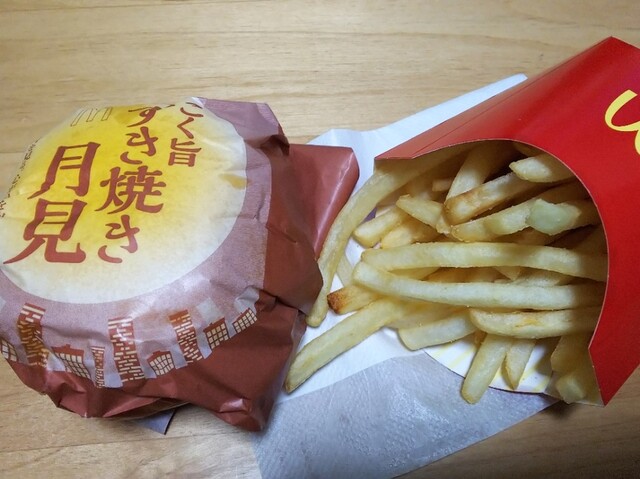 マクドナルド 102弘前店 - 運動公園前（ハンバーガー）の写真