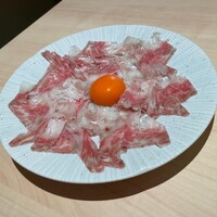 横浜 うしみつ - ドレスロースユッケ