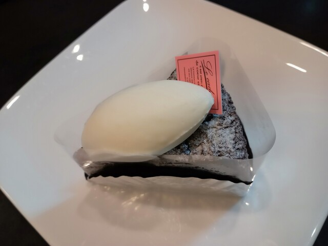 栄宝堂 堀野支店（エイホウドウ） - 斗米（ケーキ）の写真