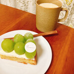 ラフカ - シャインマスカットのタルト