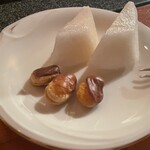 ルード バー - チャーム（梨とナッツ）