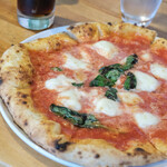 Pizzeria ALLORO - "ピッツア・マルゲリータ"