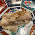 鮨よし - ハマグリの握り