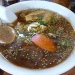 やままる - 黒醤油ラーメン