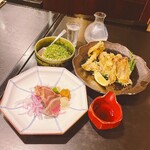 Tsuru Tontan - 鰹たたき、きのこの天ぷら、豆腐