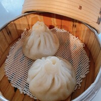 スープ入り小籠包 2ヶ