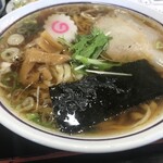 一本杉 - 黒しょうゆラーメン