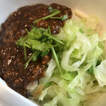 三越快食 - ジャージャー麺
