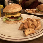 CRITTERS BURGER - 