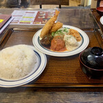 キッチン あずま - 煮込み３バーグ盛り合わせセット