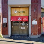 8 CURRY - 以前は『 E-itou Curry ㉟ 』の看板だったんですね。独立されて『 ８CURRY 』に。それで「エイトカレー」とは読まずに『 ハチカレー 』と読むそうです。