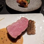 ラ・ロシェル - 肉料理  フランス産子牛のロースト