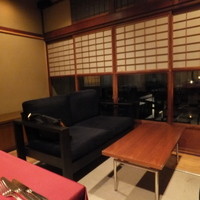 Ristorante 美郷 - 個室の奥のソファー