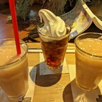 スリースタンダードコーヒー - 