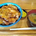 つべつ西洋軒 - 豚丼ロース