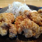 和食れすとらん 天狗 - 若鶏の唐揚げ6個セット 715円 焼売2個 330円 ご飯大盛無料