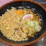 東京グル麺 - たぬきそば生玉子付¥450
