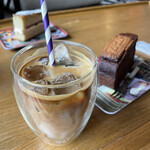 カップス コーヒー&カップケーキ - 