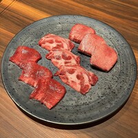 焼肉ホルモン 新井屋 にかい - 
