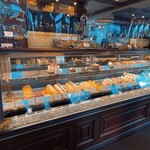 エーグルドゥース - 店内/ショーケース