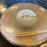 茶室 勘桜亭 - 料理写真:菓子は「はぎ」だそうです。