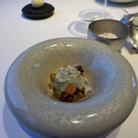 ベージュ アラン・デュカス 東京 - 