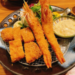 Kiwami Tonkatsu Katsu Kinambapakusu Ten - 天使のエビフライ、棒ヒレカツ定食