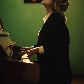 ジャズピアニストが奏でるセクシーなメロディー