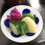 Unagiryouri Murakami - きゅうり浅漬・沢庵・きゅうり柴漬・水菜漬。漬物にも手抜きはありません