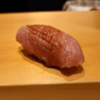 鮨 はしもと - 霜降りの鮪