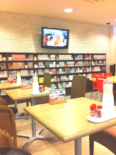 パチンコ屋さんの中にある ごはんやさん By ジオン公国 閉店