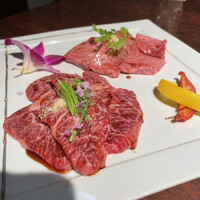 黒毛和牛焼肉 虎斑 北新地店 - 