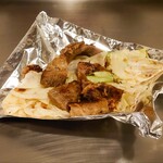 大阪お好み焼 英 - すじキャベ