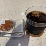 クラス エビスガワ - 米粉のレモンケーキ ¥400 + 水出しコーヒー ¥550