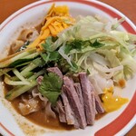 龍興刀削麺舗 - 【2022/9】冷し刀削麺(汁ぶっかけ後)