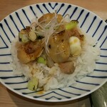 中華そば 深緑 - 知床鶏もも炙り焼き丼(420円)