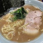 横浜ラーメン 渡来武 - 