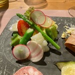 Ris. - 地物野菜のサラダ