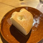 Ris. - フォカッチャ…バゲットもありましたが撮り損ねました