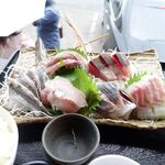 福浦漁港 みなと食堂 - お刺身定食：地物６種類