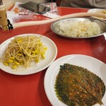 アジェ 木屋町団栗店 - エゴマのキムチおいしかった