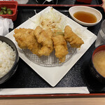 からあげ、定食、丼 がブリチキン。 - 