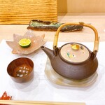 蕎麦割烹  倉田 - 土瓶蒸し