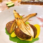 蕎麦割烹  倉田 - 焼き松茸