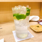 蕎麦割烹  倉田 - ミネラルウォーター+酢橘