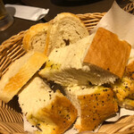 トラットリア クアルト 西新宿 - 