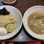 ヌードル＆スパイスカレー 今日の1番 - 